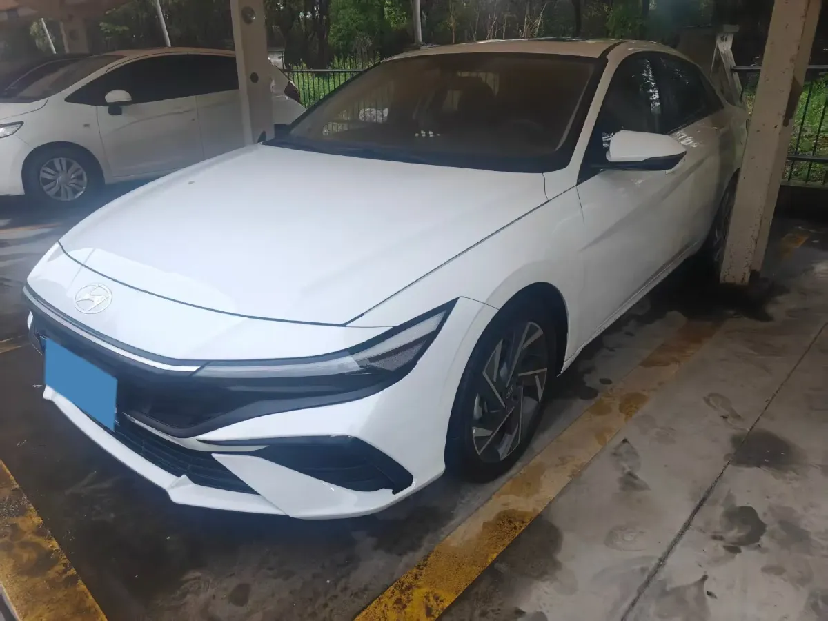 2023 Hyundai Elantra 1.5L 115HP L4 CVT,autocango,china used car exporter,china ev exporter,chinese used car exporter,chinese used ev exporter
