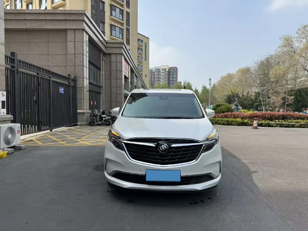 2021 Buick GL8 2.0T 237HP L4 9AT,autocango,china used car exporter,china ev exporter,chinese used car exporter,chinese used ev exporter