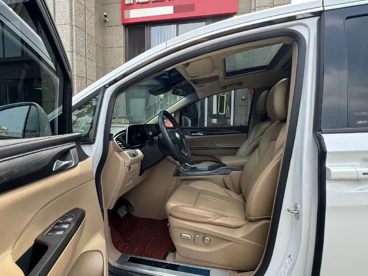 2021 Buick GL8 2.0T 237HP L4 9AT,autocango,china used car exporter,china ev exporter,chinese used car exporter,chinese used ev exporter