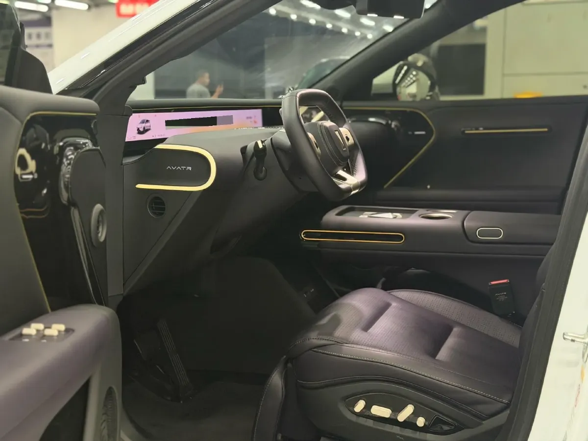 2024 Avatr 07 BEV 82.16KWH,autocango,china used car exporter,china ev exporter,chinese used car exporter,chinese used ev exporter