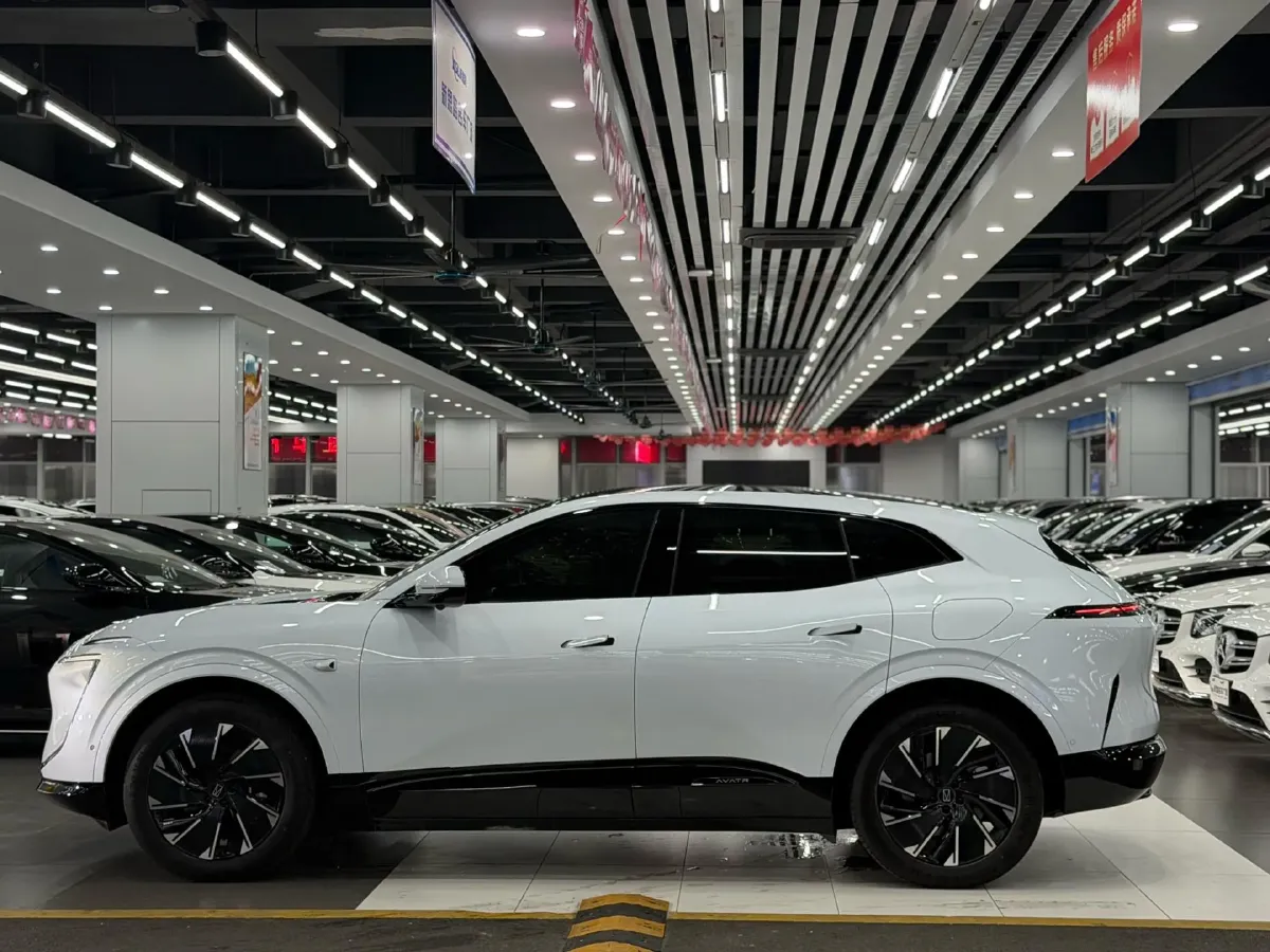 2024 Avatr 07 BEV 82.16KWH,autocango,china used car exporter,china ev exporter,chinese used car exporter,chinese used ev exporter