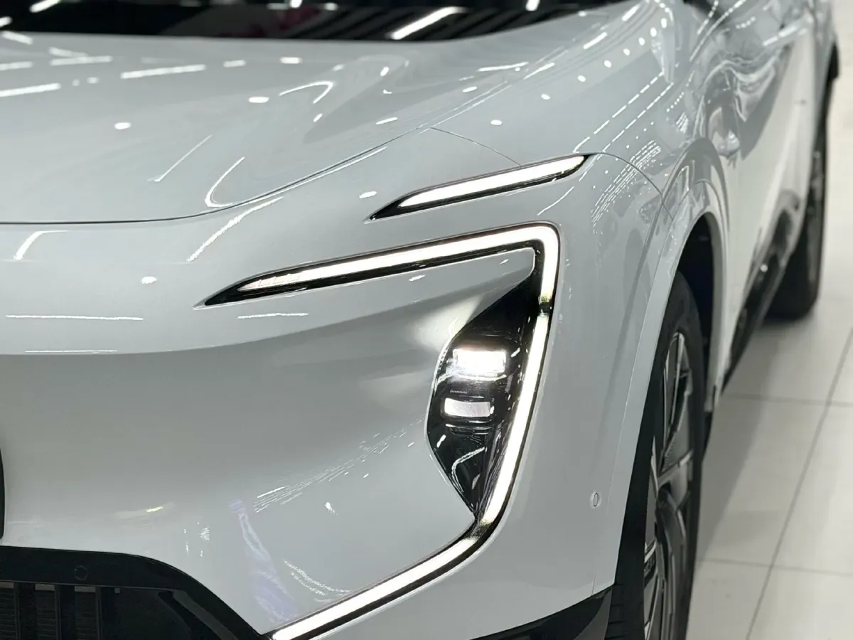 2024 Avatr 07 BEV 82.16KWH,autocango,china used car exporter,china ev exporter,chinese used car exporter,chinese used ev exporter