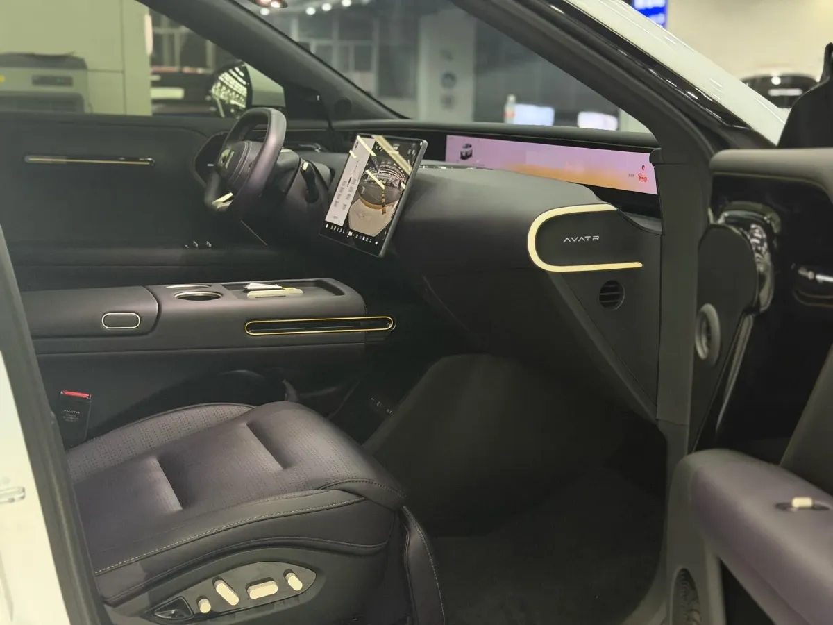 2024 Avatr 07 BEV 82.16KWH,autocango,china used car exporter,china ev exporter,chinese used car exporter,chinese used ev exporter