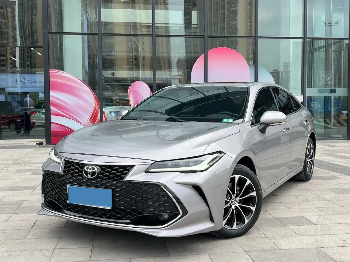 2022 Toyota Avalon 2.5L 209HP L4 8AT,autocango,china used car exporter,china ev exporter,chinese used car exporter,chinese used ev exporter