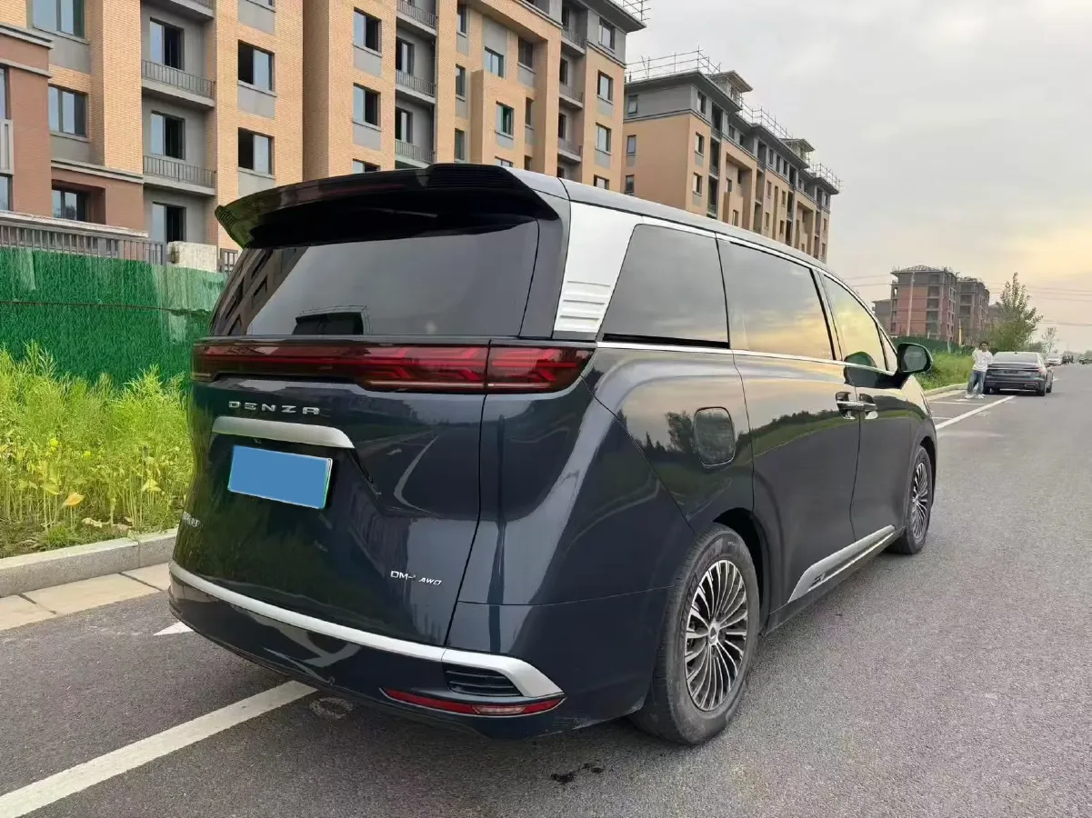 2024 Denza D9 1.5T 139HP L4 E-CVT PHEV 40KWH,autocango,china used car exporter,china ev exporter,chinese used car exporter,chinese used ev exporter