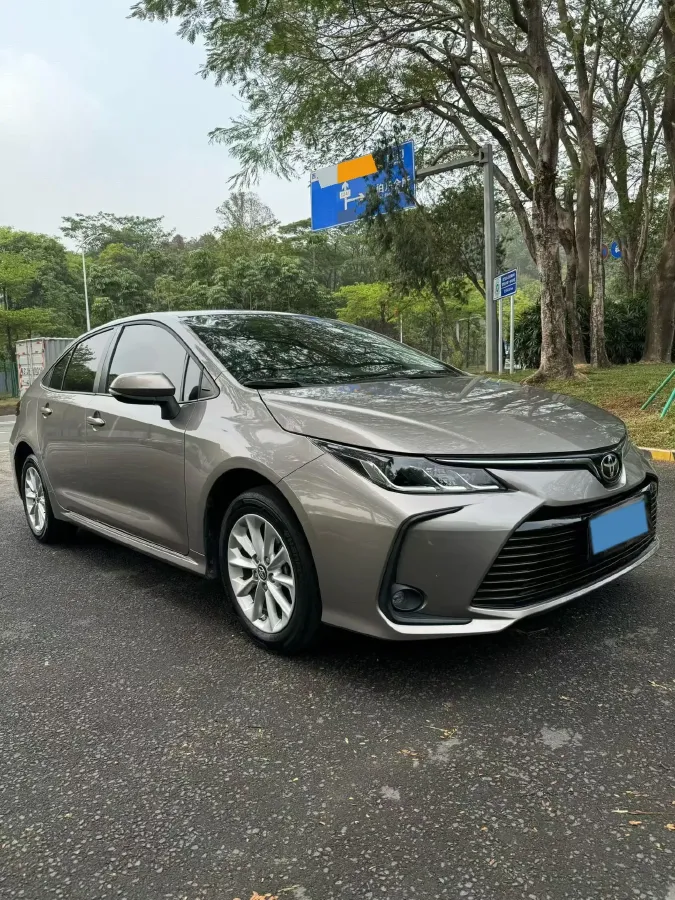 2022 Toyota Corolla 1.2T 116HP L4 CVT,autocango,china used car exporter,china ev exporter,chinese used car exporter,chinese used ev exporter