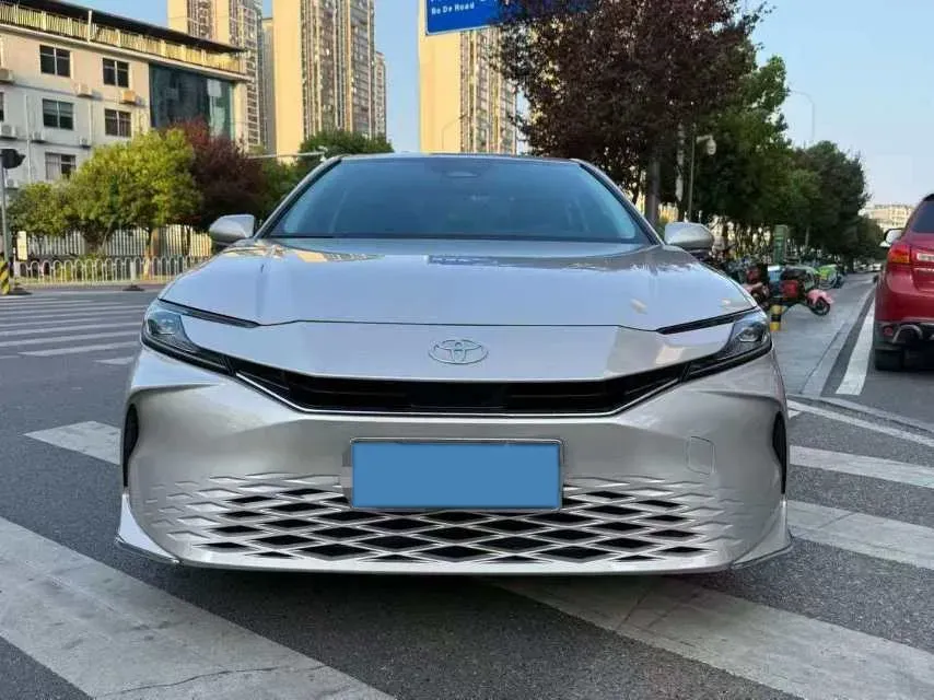 2026 Toyota Camry 2.0L 152HP L4 E-CVT Hybrid,autocango,china used car exporter,china ev exporter,chinese used car exporter,chinese used ev exporter