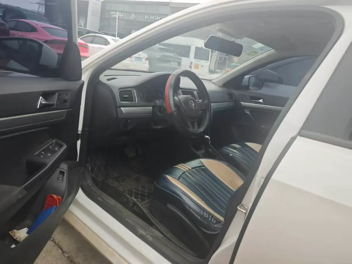 2017 Volkswagen Lavida 1.6L 110HP L4 6AT,autocango,china used car exporter,china ev exporter,chinese used car exporter,chinese used ev exporter