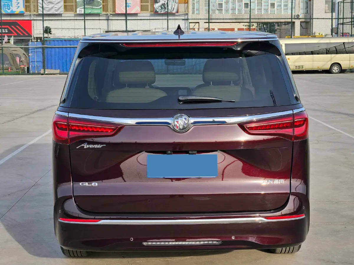 2022 Buick GL8 2.0T 237HP L4 9AT,autocango,china used car exporter,china ev exporter,chinese used car exporter,chinese used ev exporter
