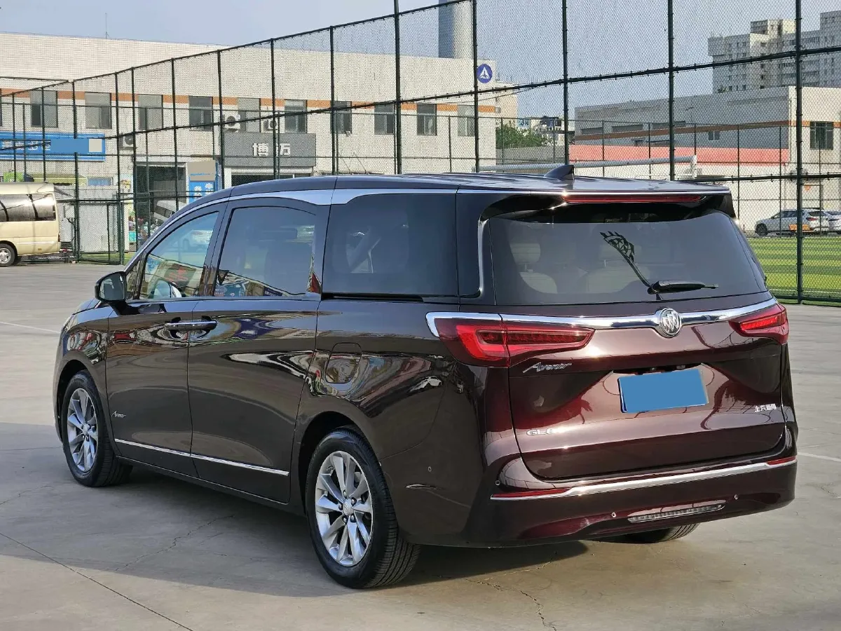2022 Buick GL8 2.0T 237HP L4 9AT,autocango,china used car exporter,china ev exporter,chinese used car exporter,chinese used ev exporter