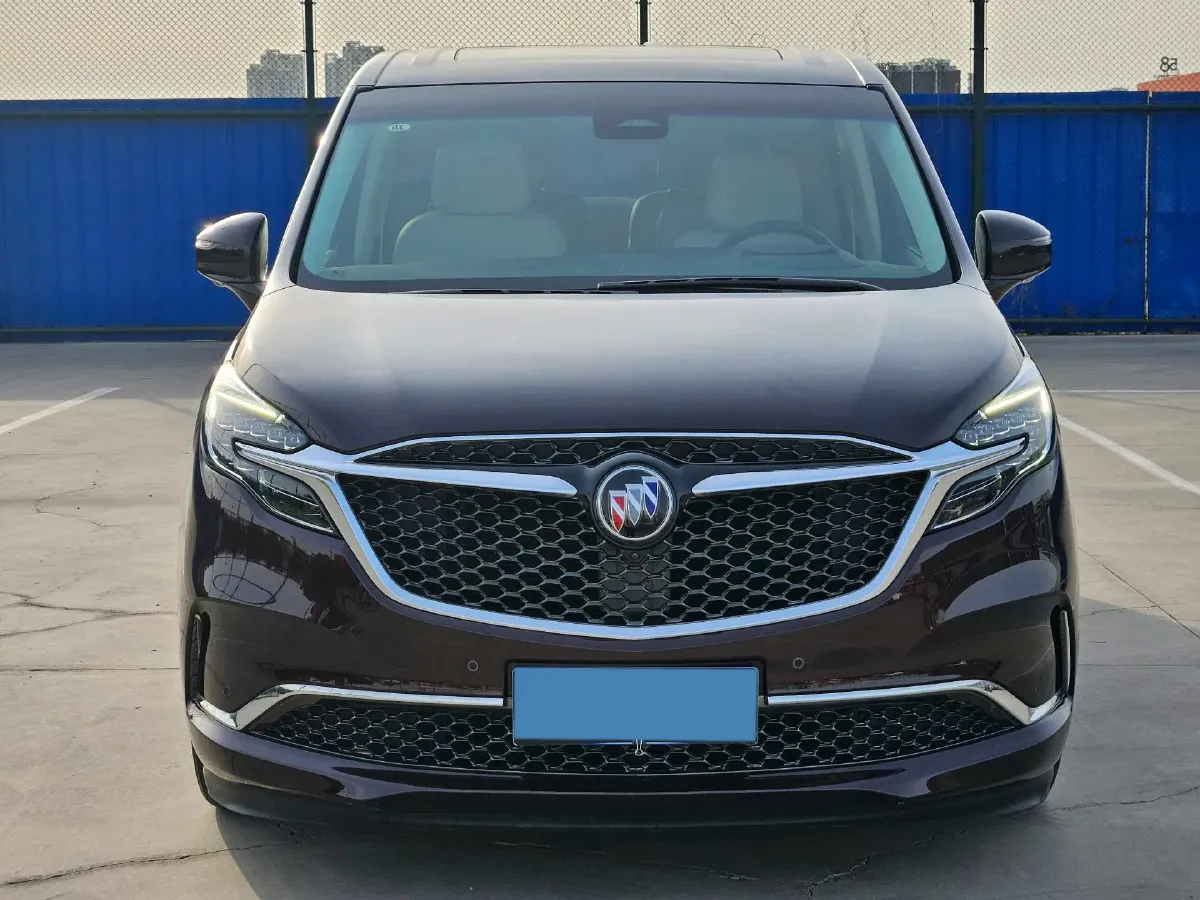 2022 Buick GL8 2.0T 237HP L4 9AT,autocango,china used car exporter,china ev exporter,chinese used car exporter,chinese used ev exporter