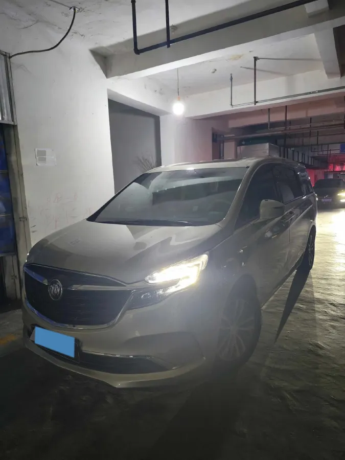 2020 Buick GL8 2.0T 237HP L4 9AT,autocango,china used car exporter,china ev exporter,chinese used car exporter,chinese used ev exporter