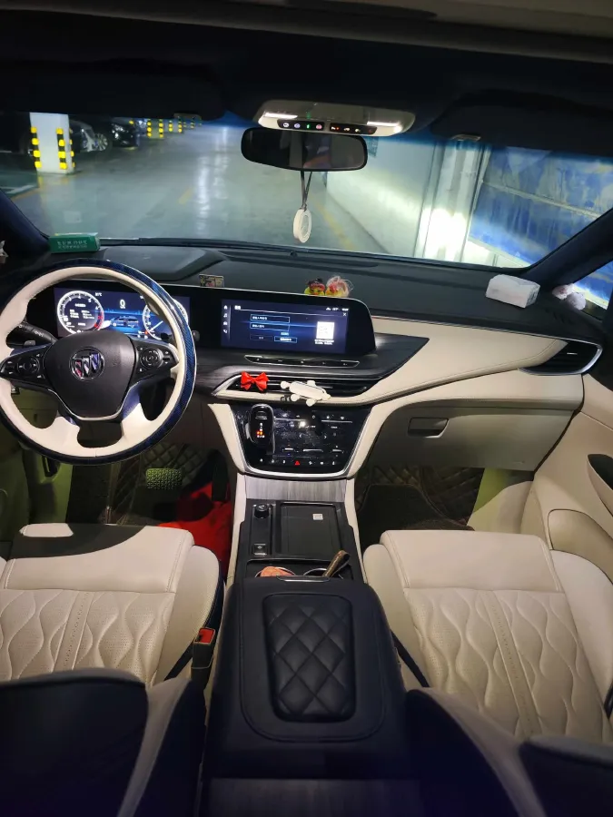 2020 Buick GL8 2.0T 237HP L4 9AT,autocango,china used car exporter,china ev exporter,chinese used car exporter,chinese used ev exporter