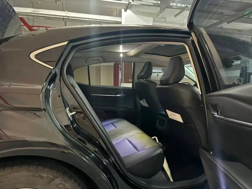 2024 Toyota Camry 2.0L 173HP L4 CVT,autocango,china used car exporter,china ev exporter,chinese used car exporter,chinese used ev exporter