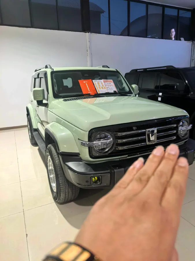 2023 Tank 300 2.0T 227HP L4 8AT,autocango,china used car exporter,china ev exporter,chinese used car exporter,chinese used ev exporter