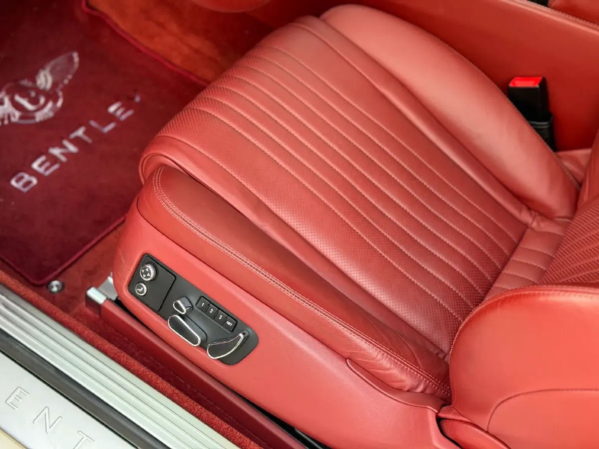 2017 Bentley Continental 4.0T 507HP V8 8AT,autocango,china used car exporter,china ev exporter,chinese used car exporter,chinese used ev exporter