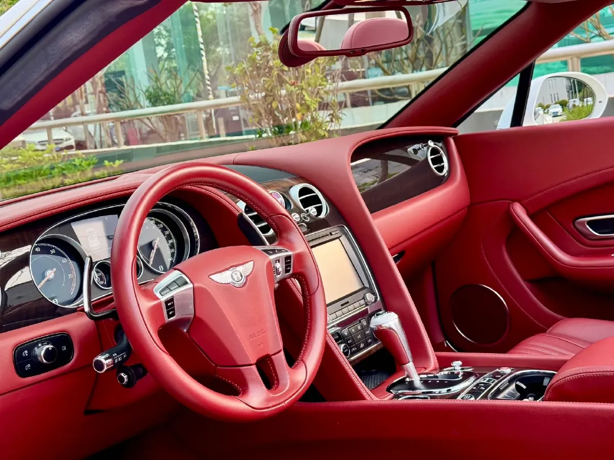 2017 Bentley Continental 4.0T 507HP V8 8AT,autocango,china used car exporter,china ev exporter,chinese used car exporter,chinese used ev exporter