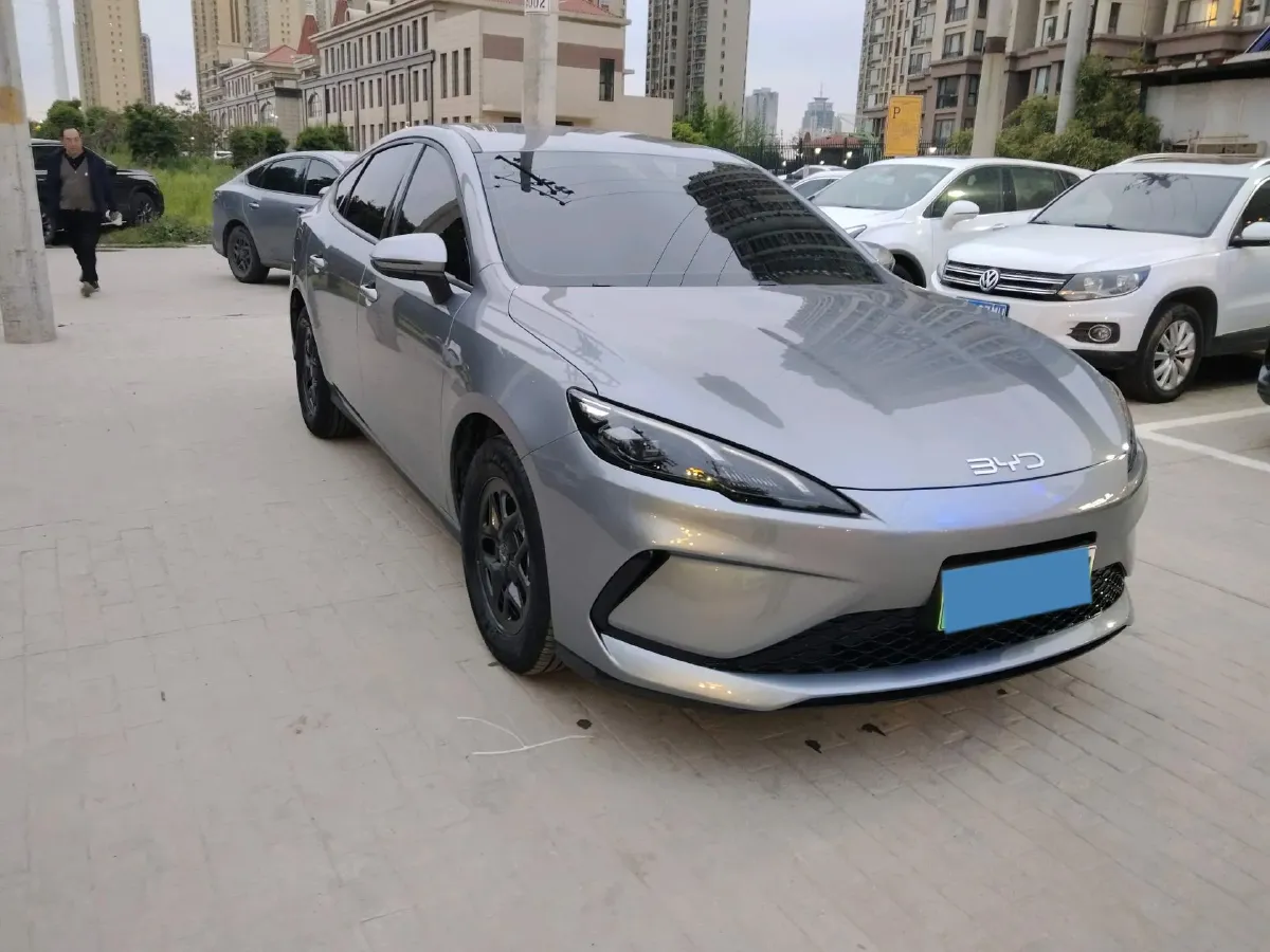 2025 BYD Seal05 DM-i 1.5L 101HP L4 E-CVT PHEV 7.68KWH,autocango,china used car exporter,china ev exporter,chinese used car exporter,chinese used ev exporter