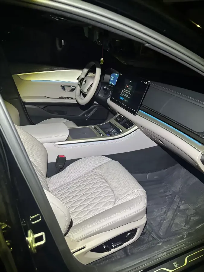 2025 BYD Han 1.5T 156HP L4 E-CVT PHEV,autocango,china used car exporter,china ev exporter,chinese used car exporter,chinese used ev exporter