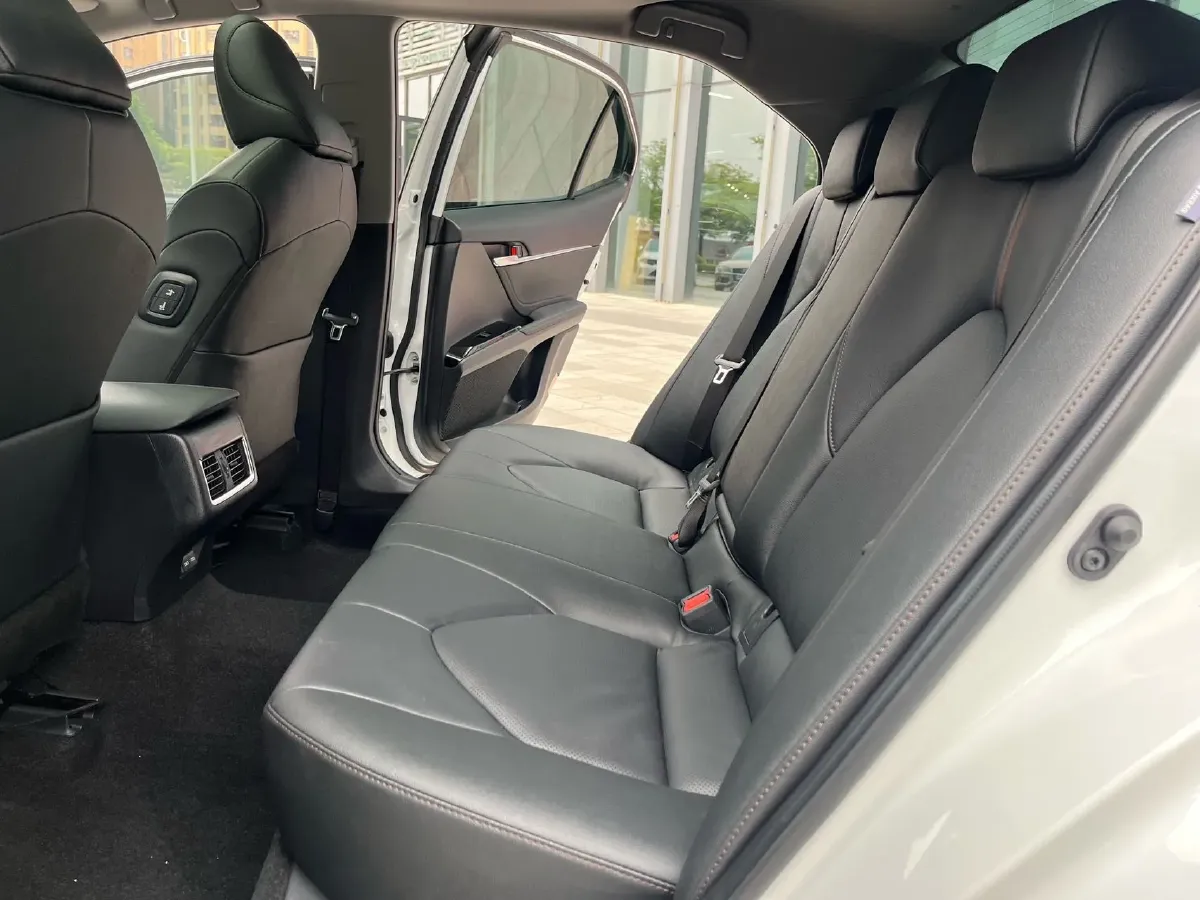 2023 Toyota Camry 2.0L 177HP L4 CVT,autocango,china used car exporter,china ev exporter,chinese used car exporter,chinese used ev exporter