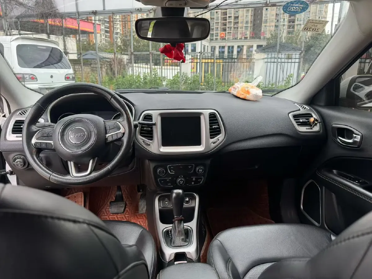 2017 Jeep Compass 1.4T 165HP L4 7DCT,autocango,china used car exporter,china ev exporter,chinese used car exporter,chinese used ev exporter