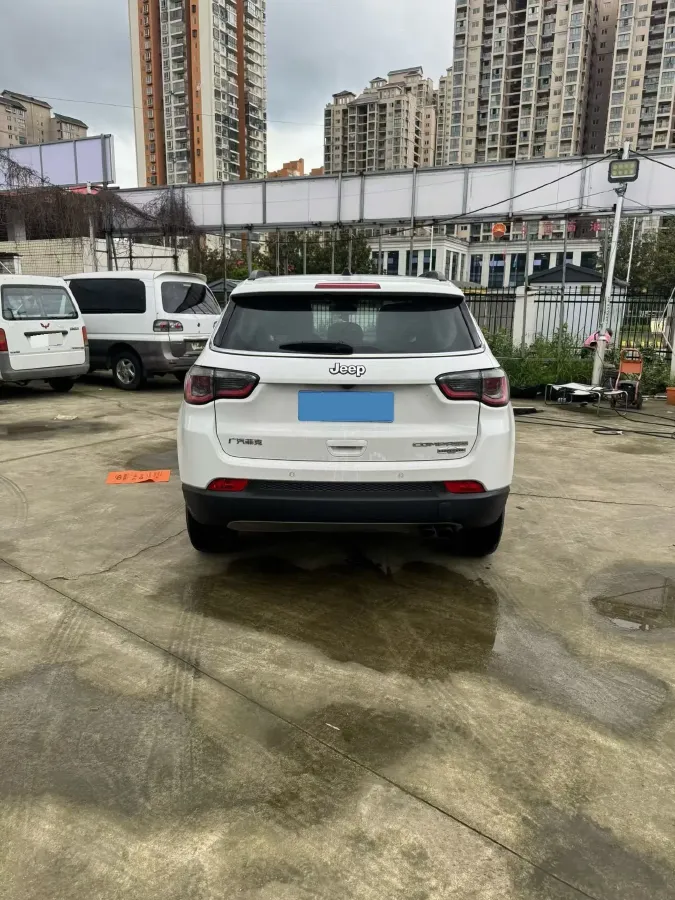 2017 Jeep Compass 1.4T 165HP L4 7DCT,autocango,china used car exporter,china ev exporter,chinese used car exporter,chinese used ev exporter