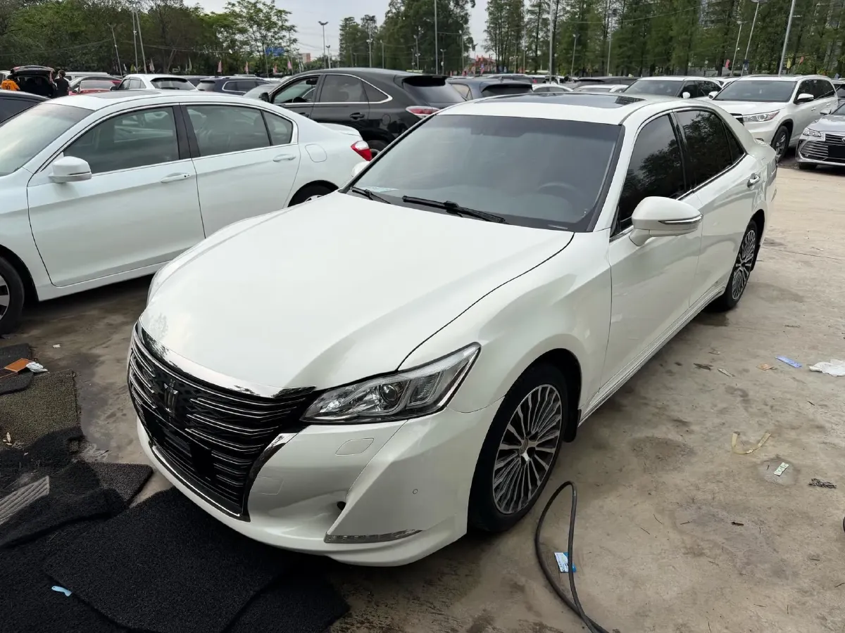 2018 Toyota Highlander 2.0T 220HP L4 6AT,autocango,china used car exporter,china ev exporter,chinese used car exporter,chinese used ev exporter