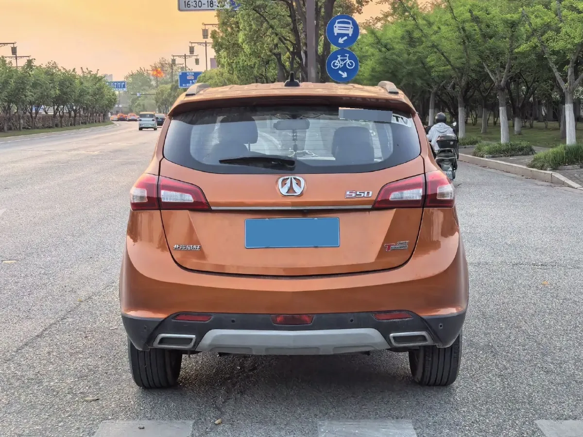 2016 BAIC WeiWang S50 1.5T 150HP L4 6MT,autocango,china used car exporter,china ev exporter,chinese used car exporter,chinese used ev exporter