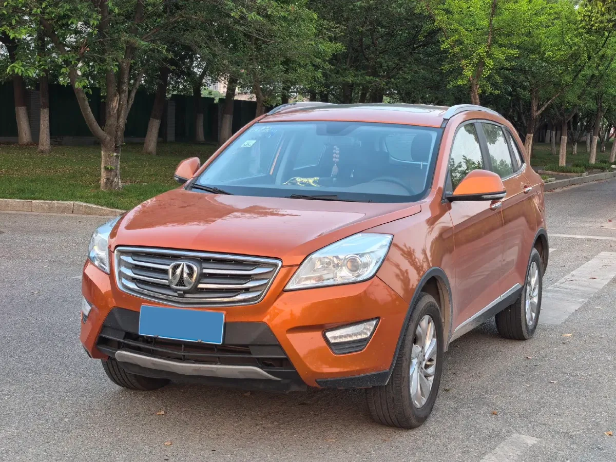 2016 BAIC WeiWang S50 1.5T 150HP L4 6MT,autocango,china used car exporter,china ev exporter,chinese used car exporter,chinese used ev exporter