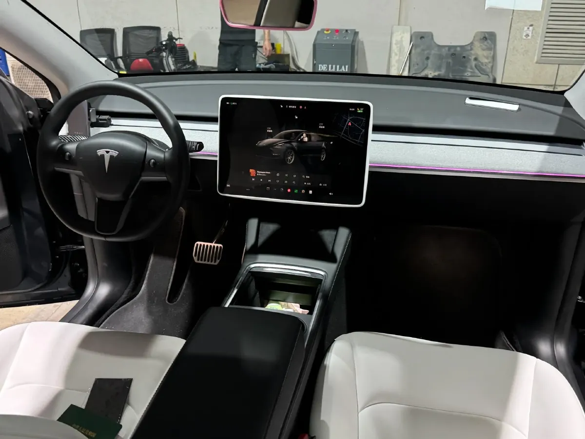 2024 Iveco OuSheng BEV 77.28KWH,autocango,china used car exporter,china ev exporter,chinese used car exporter,chinese used ev exporter