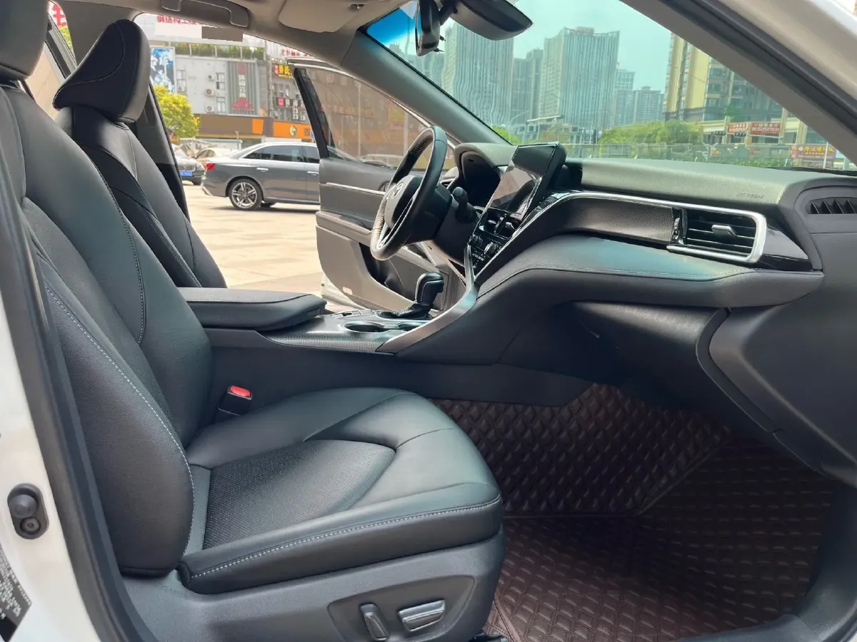 2021 Toyota Camry 2.5L 178HP L4 E-CVT Hybrid,autocango,china used car exporter,china ev exporter,chinese used car exporter,chinese used ev exporter