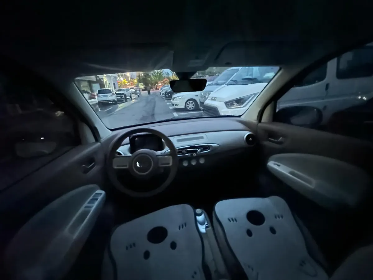 2025 WuLing HongGuang MINI EV BEV 16.2KWH,autocango,china used car exporter,china ev exporter,chinese used car exporter,chinese used ev exporter