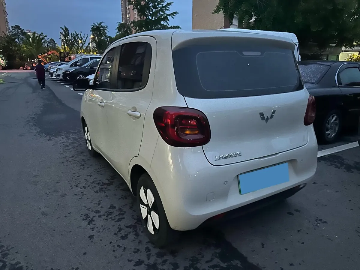 2025 WuLing HongGuang MINI EV BEV 16.2KWH,autocango,china used car exporter,china ev exporter,chinese used car exporter,chinese used ev exporter