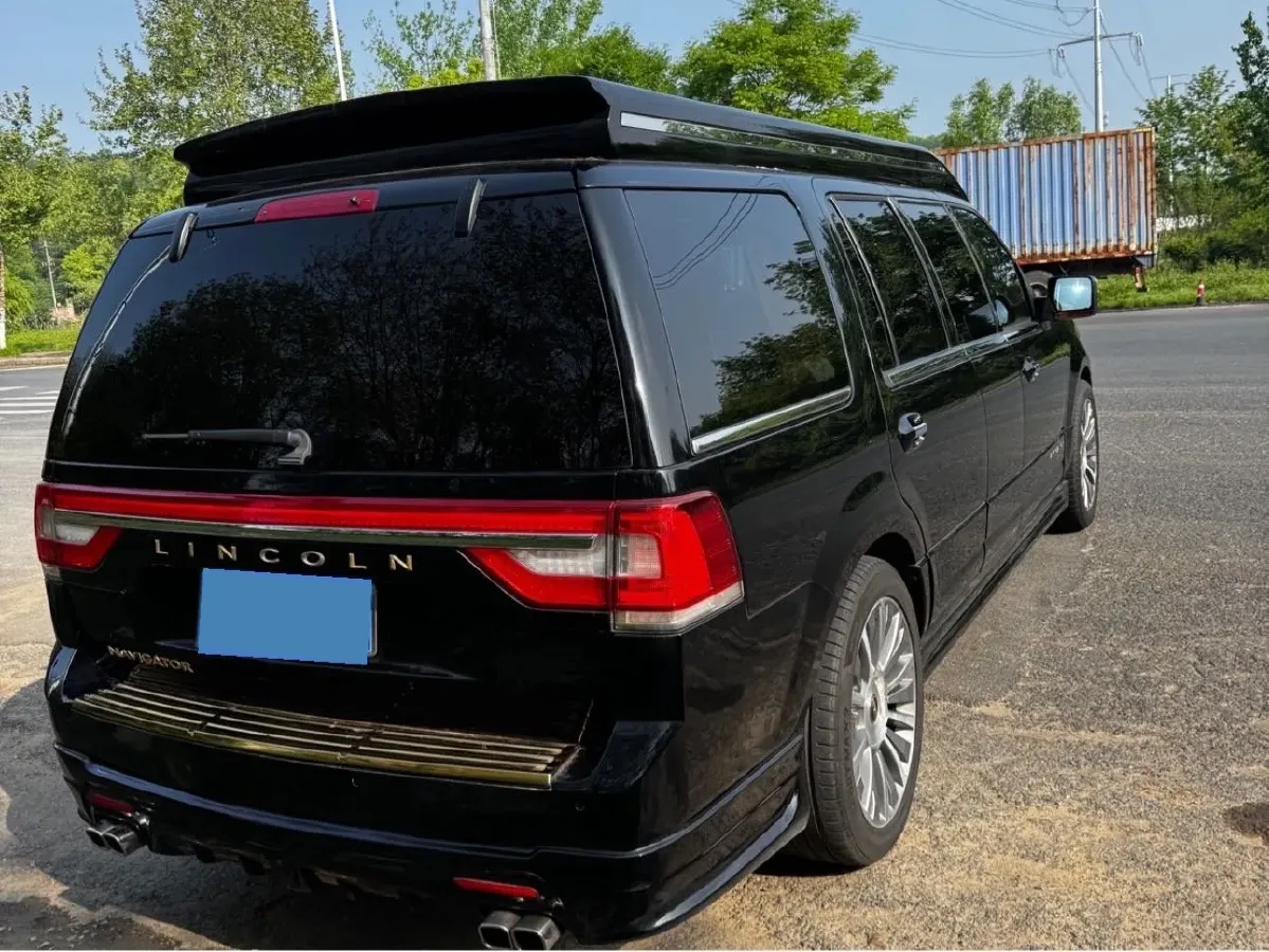 2017 Lincoln Navigator 3.5T 355HP V6 6AT,autocango,china used car exporter,china ev exporter,chinese used car exporter,chinese used ev exporter