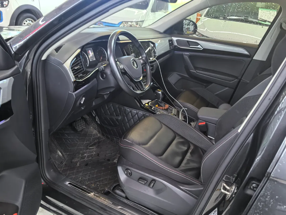 2021 Volkswagen Tayron 2.0T 186HP L4 7DCT,autocango,china used car exporter,china ev exporter,chinese used car exporter,chinese used ev exporter