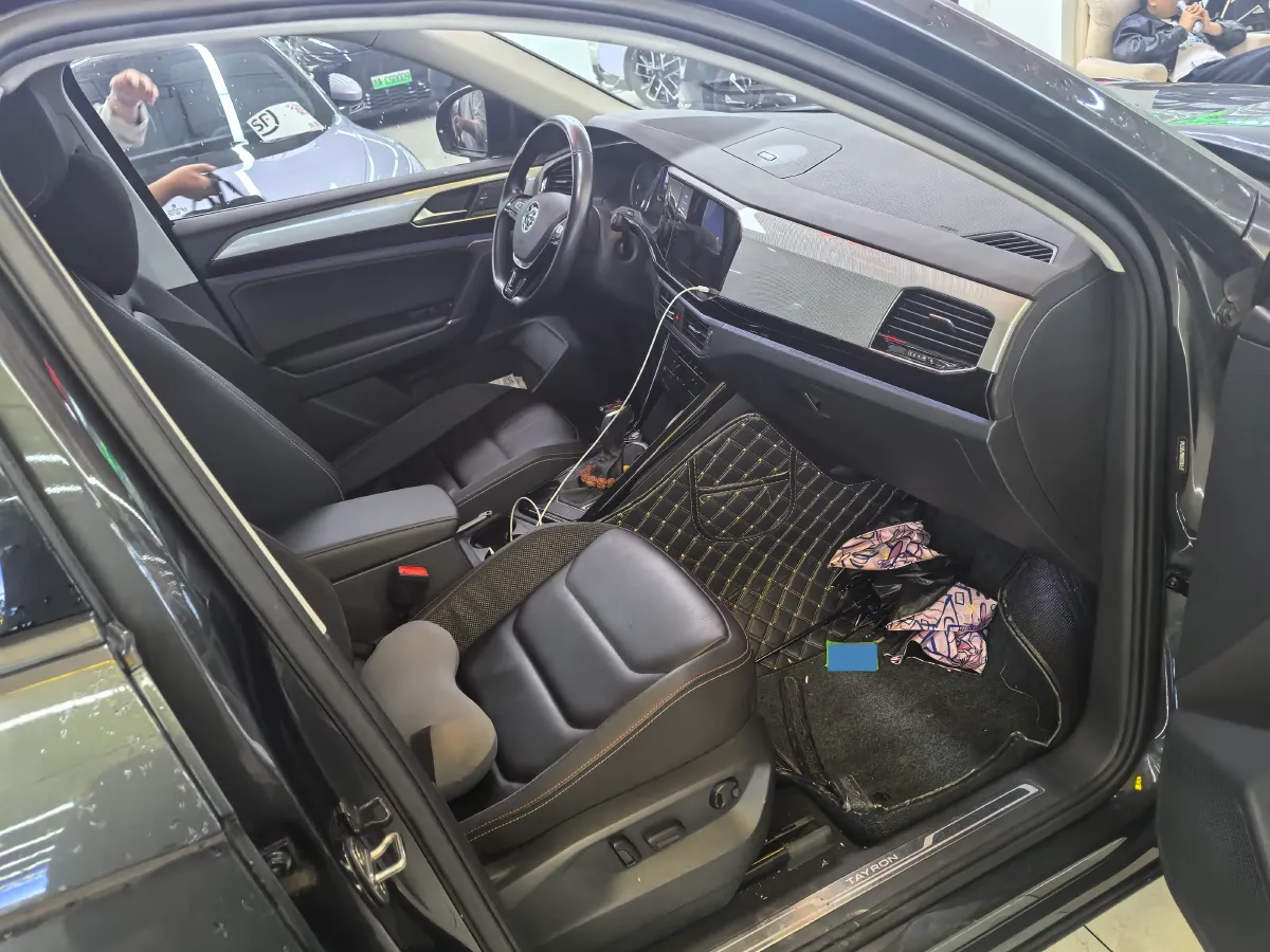 2021 Volkswagen Tayron 2.0T 186HP L4 7DCT,autocango,china used car exporter,china ev exporter,chinese used car exporter,chinese used ev exporter