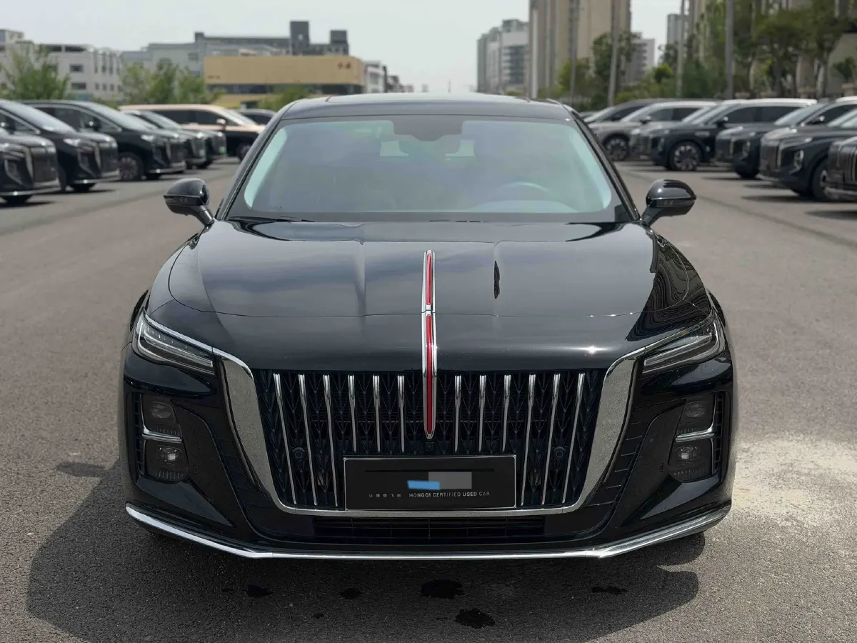 2025 HongQi H5 1.5T 169HP L4 7DCT,autocango,china used car exporter,china ev exporter,chinese used car exporter,chinese used ev exporter