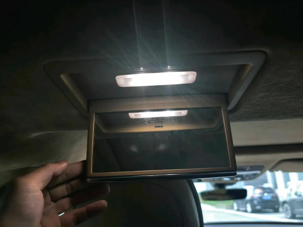 2022 Bentley Flying Spur 2.9T 416HP V6 8DCT PHEV 18KWH,autocango,china used car exporter,china ev exporter,chinese used car exporter,chinese used ev exporter