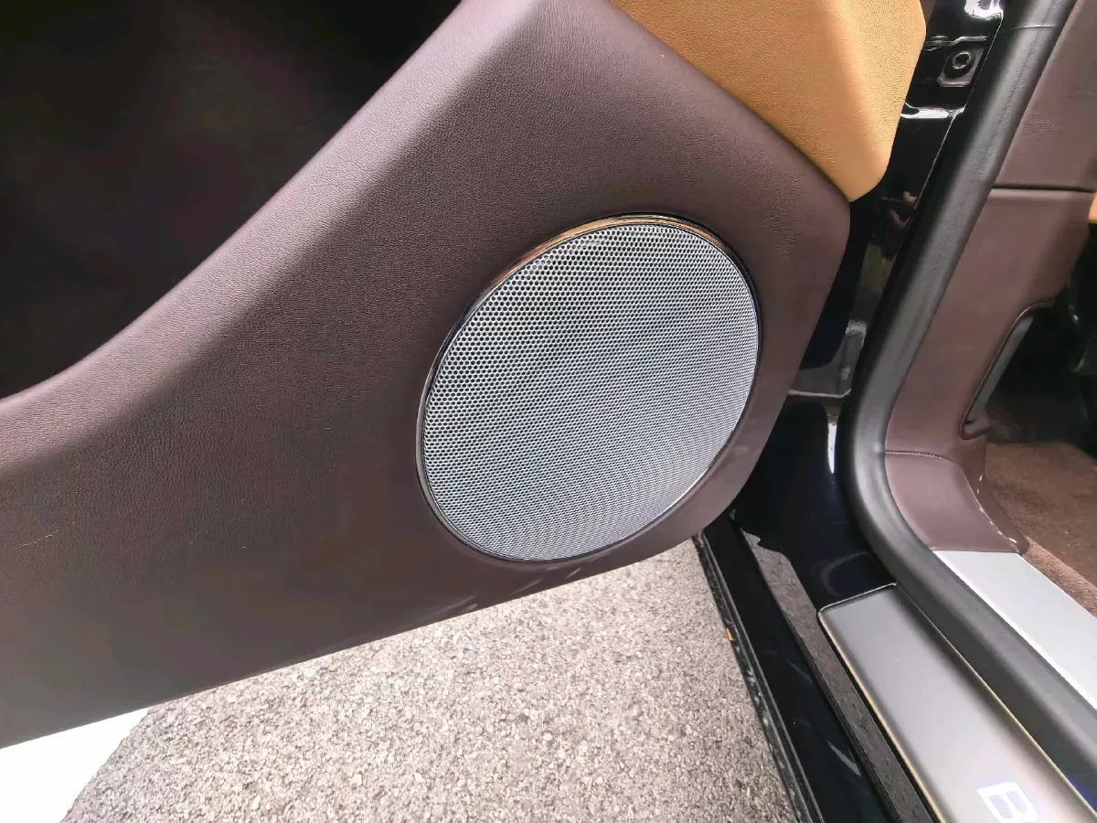 2022 Bentley Flying Spur 2.9T 416HP V6 8DCT PHEV 18KWH,autocango,china used car exporter,china ev exporter,chinese used car exporter,chinese used ev exporter