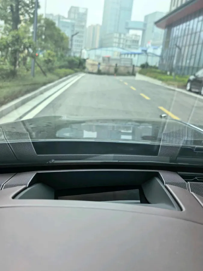 2022 Bentley Flying Spur 2.9T 416HP V6 8DCT PHEV 18KWH,autocango,china used car exporter,china ev exporter,chinese used car exporter,chinese used ev exporter