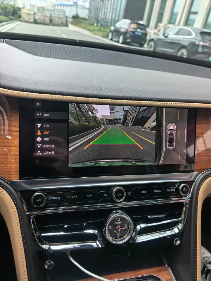 2022 Bentley Flying Spur 2.9T 416HP V6 8DCT PHEV 18KWH,autocango,china used car exporter,china ev exporter,chinese used car exporter,chinese used ev exporter