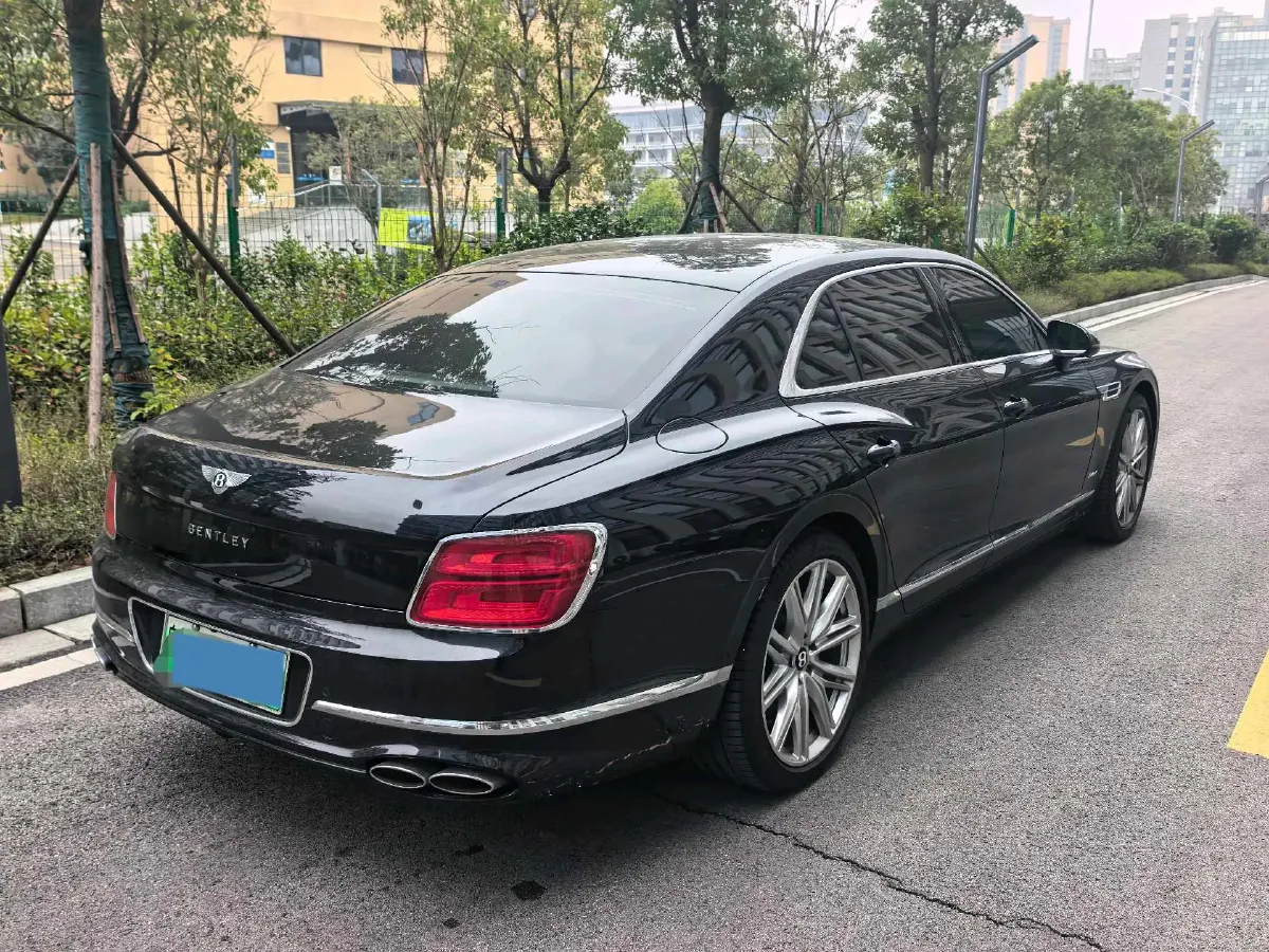 2022 Bentley Flying Spur 2.9T 416HP V6 8DCT PHEV 18KWH,autocango,china used car exporter,china ev exporter,chinese used car exporter,chinese used ev exporter