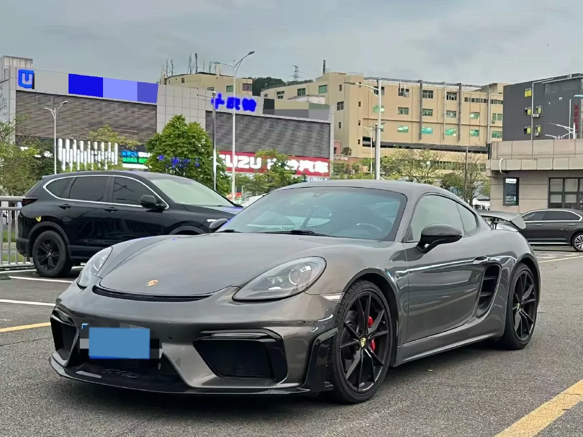 2018 Nissan Patrol 4.0L 279HP V6 7AT,autocango,china used car exporter,china ev exporter,chinese used car exporter,chinese used ev exporter