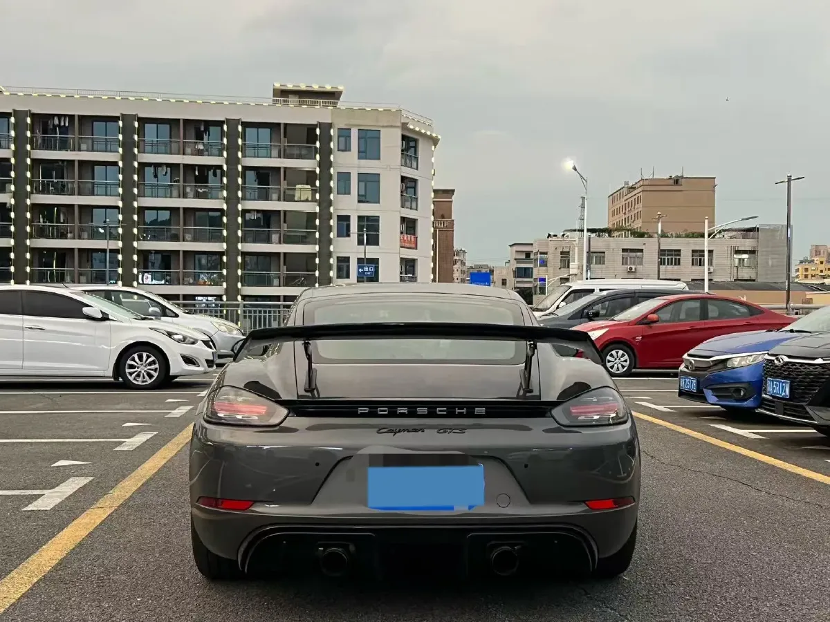 2018 Nissan Patrol 4.0L 279HP V6 7AT,autocango,china used car exporter,china ev exporter,chinese used car exporter,chinese used ev exporter