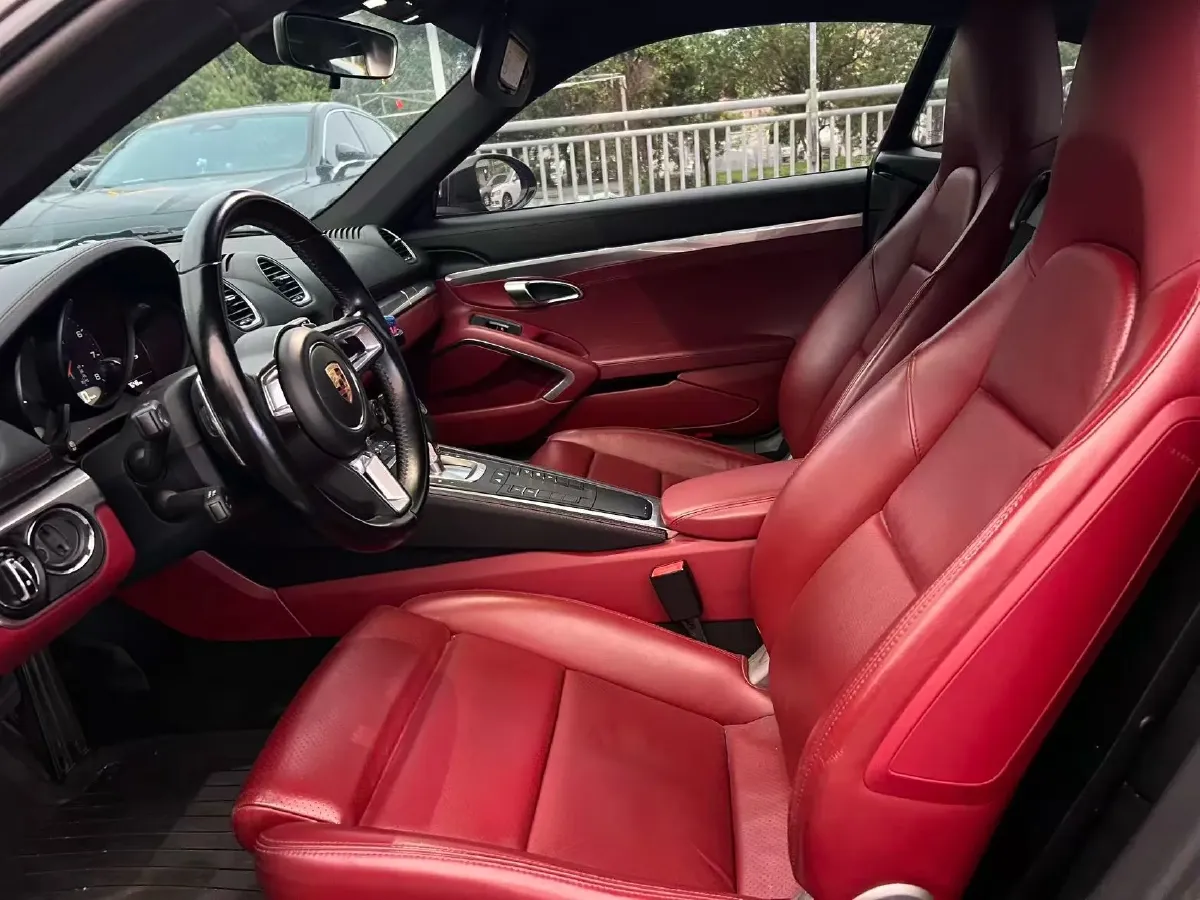 2018 Nissan Patrol 4.0L 279HP V6 7AT,autocango,china used car exporter,china ev exporter,chinese used car exporter,chinese used ev exporter