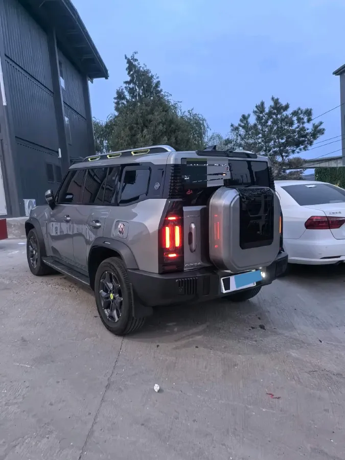 2024 Jetour Traveller 2.0T 254HP L4 7DCT,autocango,china used car exporter,china ev exporter,chinese used car exporter,chinese used ev exporter