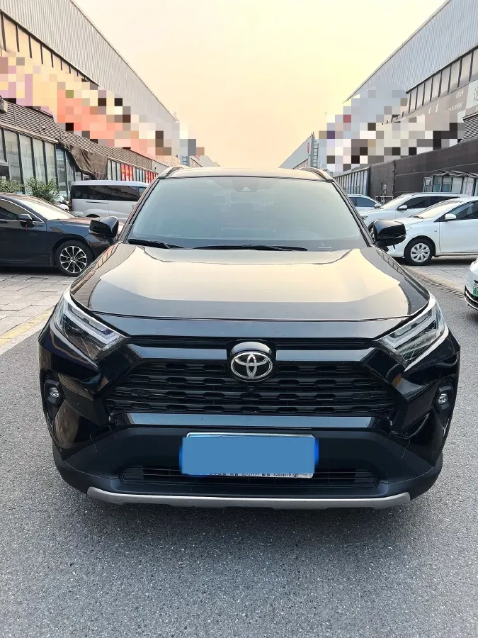 2023 Toyota RAV4 2.0L 171HP L4 CVT,autocango,china used car exporter,china ev exporter,chinese used car exporter,chinese used ev exporter