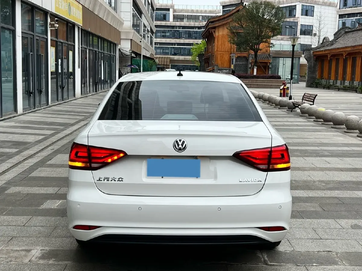 2019 Volkswagen Polo 1.5L 113HP L4 5MT,autocango,china used car exporter,china ev exporter,chinese used car exporter,chinese used ev exporter