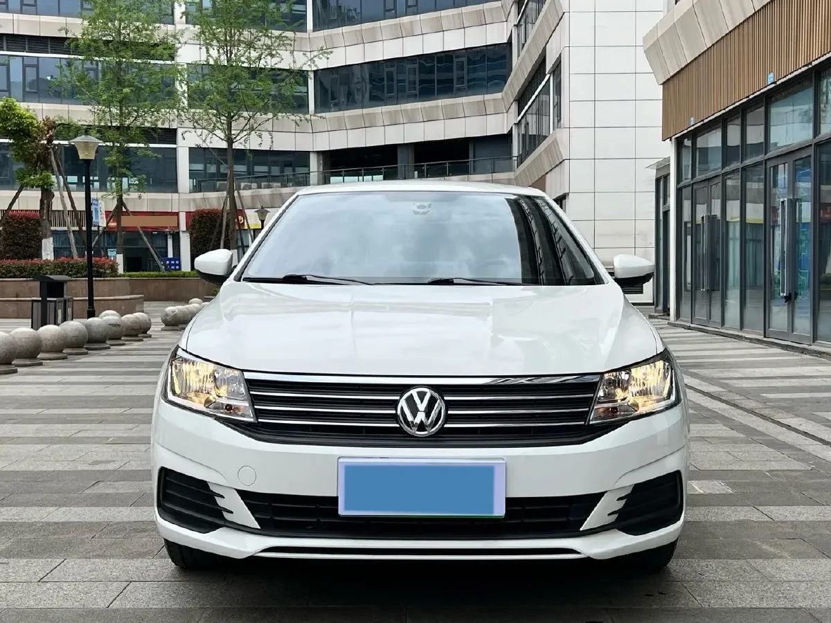 2019 Volkswagen Polo 1.5L 113HP L4 5MT,autocango,china used car exporter,china ev exporter,chinese used car exporter,chinese used ev exporter