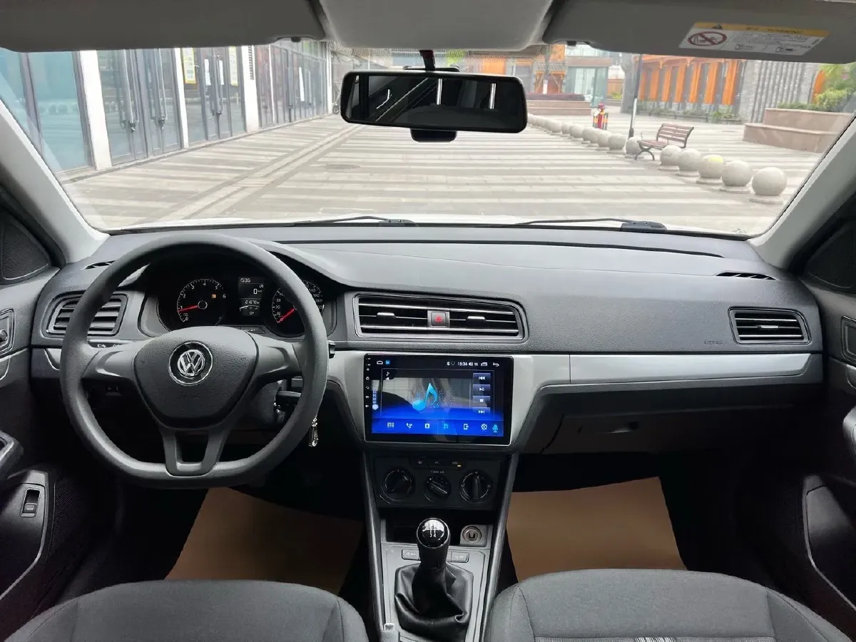 2019 Volkswagen Polo 1.5L 113HP L4 5MT,autocango,china used car exporter,china ev exporter,chinese used car exporter,chinese used ev exporter
